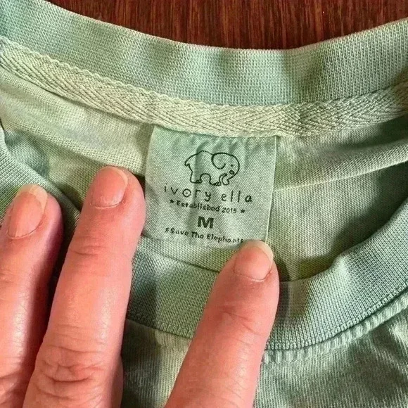 Ivory Ella Women’s Long Sleeve T-shirt. Size M. Mint Green - Picture 3 of 5